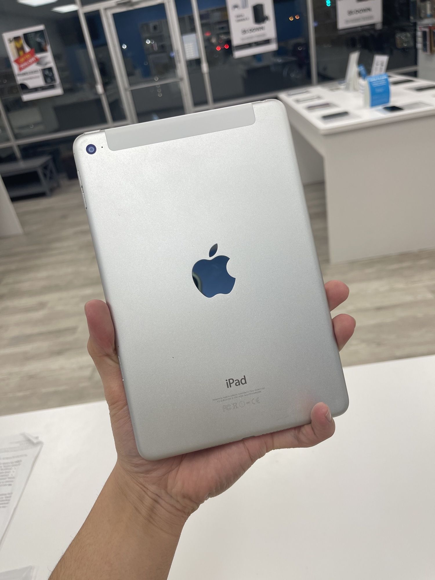 Apple iPad Mini 5 Tablet