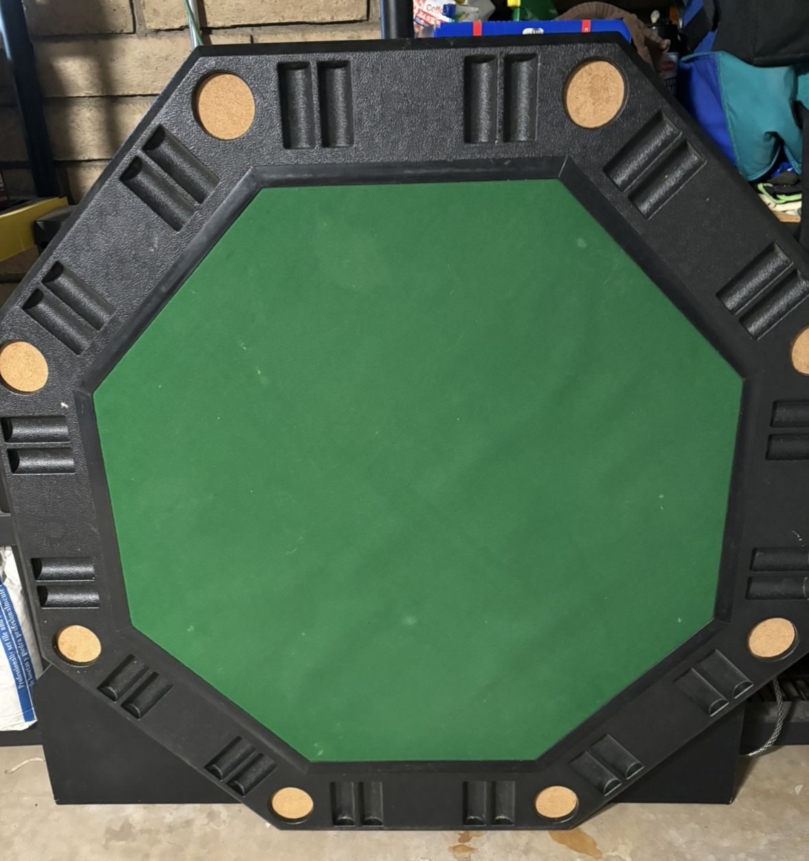 Poker Table