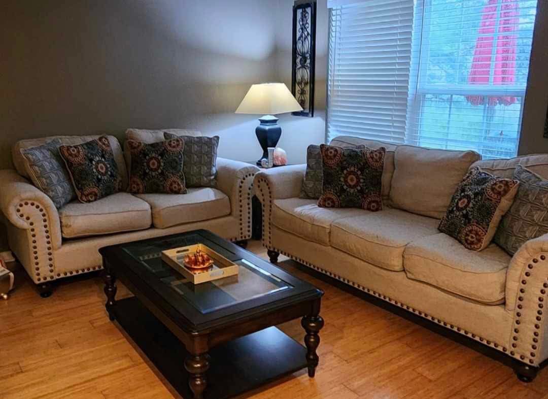 Sofa Set