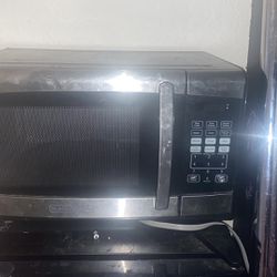 Black+Decker Microwave