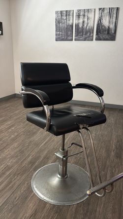 Barber chair