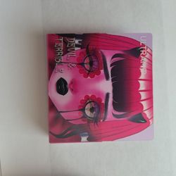 White Amd Black Contact
