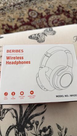 Whiteness headphone
