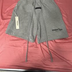 Essentials shorts “dark oatmeal”