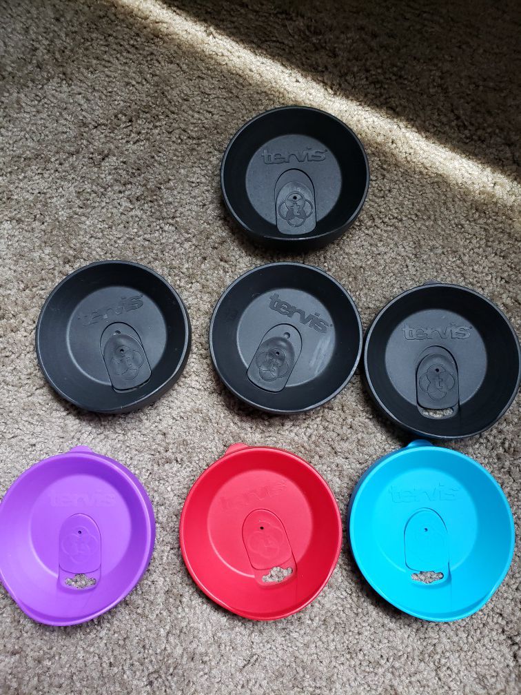 7 Brand New Large Tervis Lids