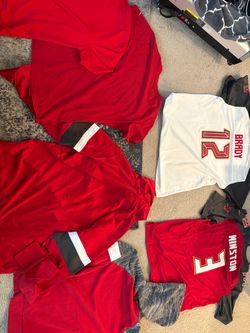 Tampa Bay Buccaneers Jerseys and Clothes