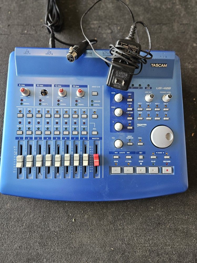 Tascam US 428 4 Trac Studio