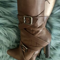 Manolo Blahnik Leather Boot Sz 7