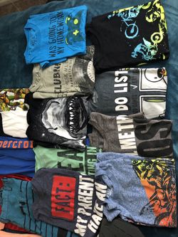 Nice lot boys size M (17 pcs )