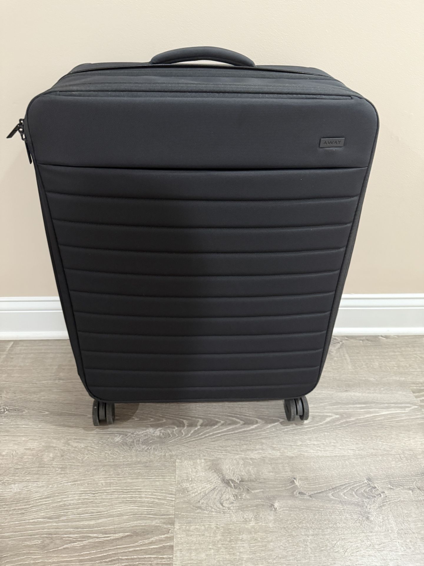 Brand New AWAY Large Black Expandable Travel Luggage Suitcase Bag