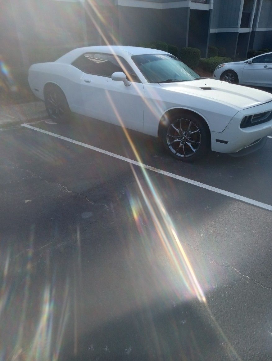 2013 Dodge Challenger
