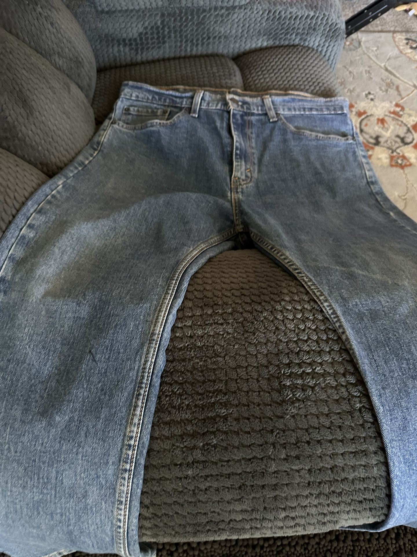 Men's Levi Jeans