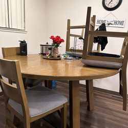 Kitchen Table With 5 Chairs 