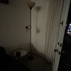 Lamp And Mirror Top End Table 