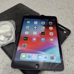 Apple iPad MINI 2nd  Gen 32GB 7.9"  WiFi + Cellular UNLOCKED Space Gray

