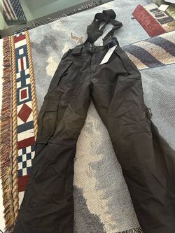 Snow pants kids size10 new pick up in Perris