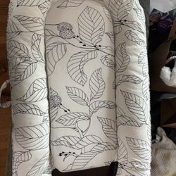 Mani baby Newborn Bed