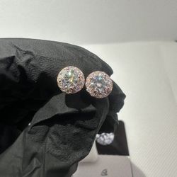 7.8mm Moissanite Studs💎 Rose Gold Circle Crescent