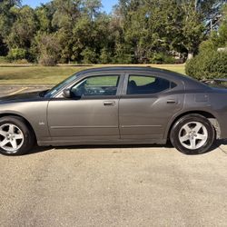2010 Dodge Charger SXT 35 V6