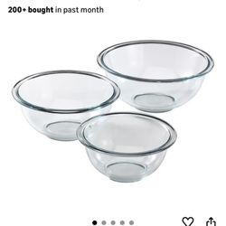 Set Of 4 Pyrex Bowls 