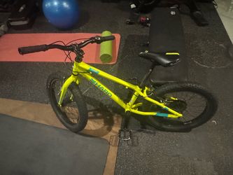 Haro Flightline 20 Plus Yellow