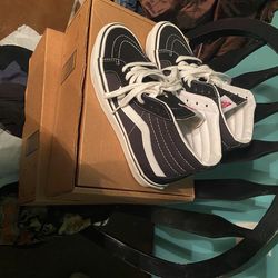 Vans off the wall shoes
