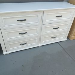 WHITE DRESSER 6 DRAWERS
