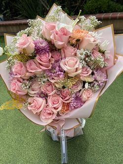 Rose Flower Bouquet