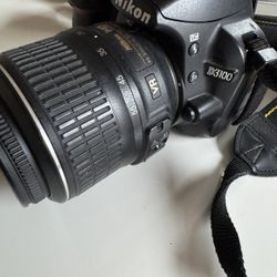 Nikon Camera D3100