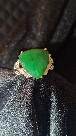 Emerald And Diamond Ring