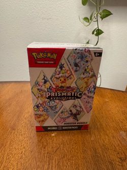 Pokémon Scarlet & Violet Prismatic Evolutions Booster Bundle