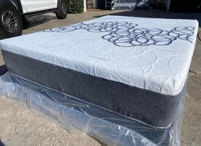 Full Cooling Gel Bamboo Memory Foam Hybrid Mattress Mattresses!