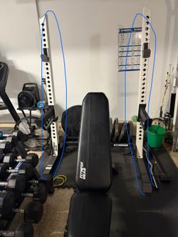 Squat rack with weights (only blue circled area)
