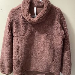 Lululemon Warmth Restore Pullover Size 4
