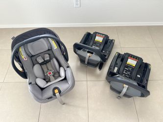 Chicco KeyFit 35 Infant Car Seat + 2 Bases | Excellent Condition
