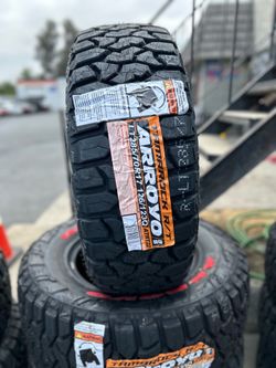 285-70R17 r/t Brand New Arroyo Tire 🛞