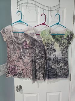 For all 3 California Blue burnout sheer short-sleeve women’s top with a rhinestone embellishment decorative pattern size small