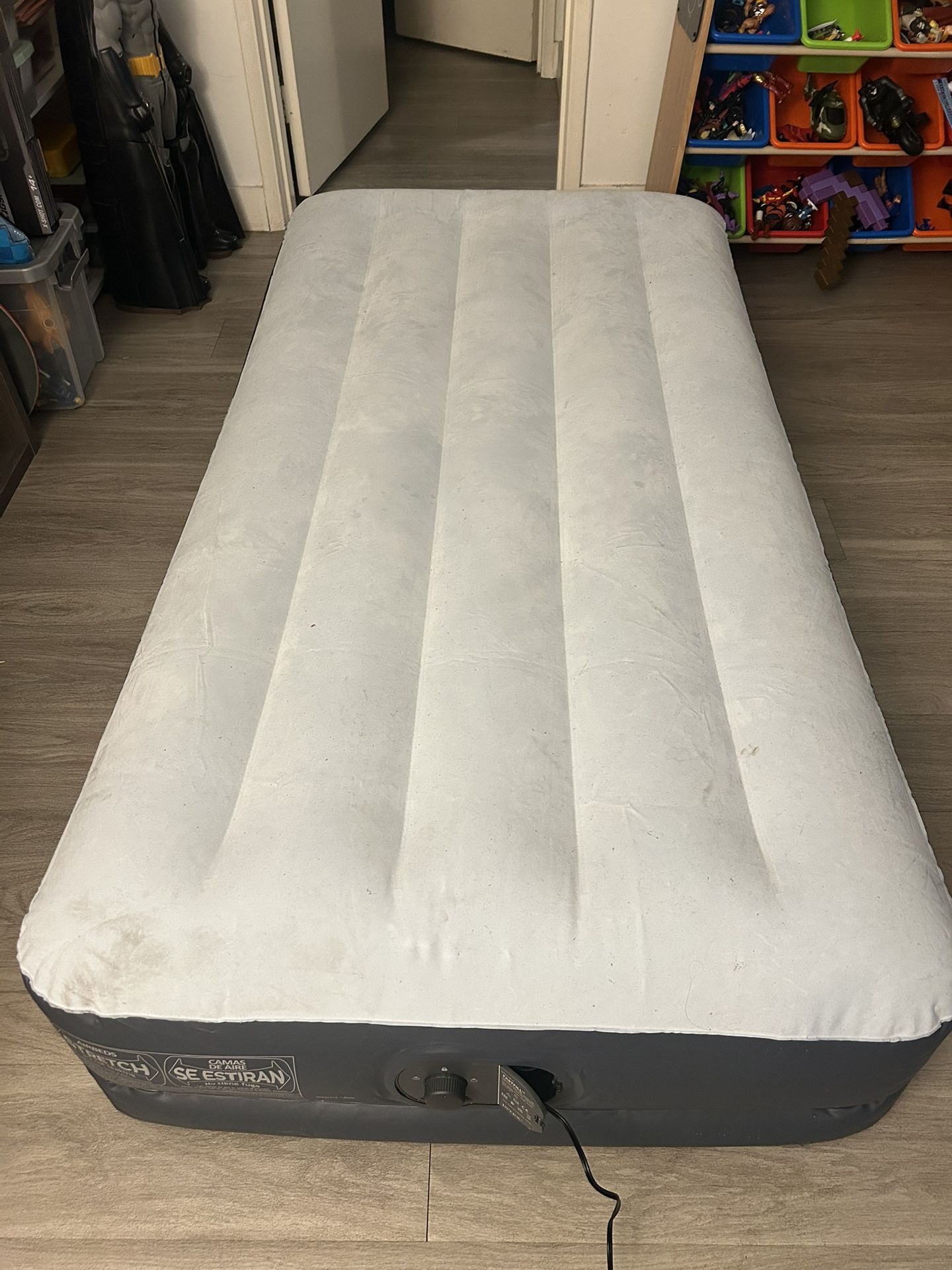 Twin Air Mattress