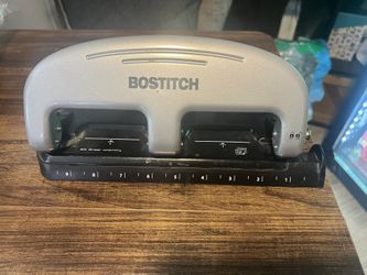 3 Hole Punch
