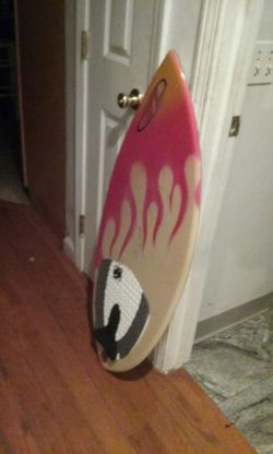 Fiberglass skim board