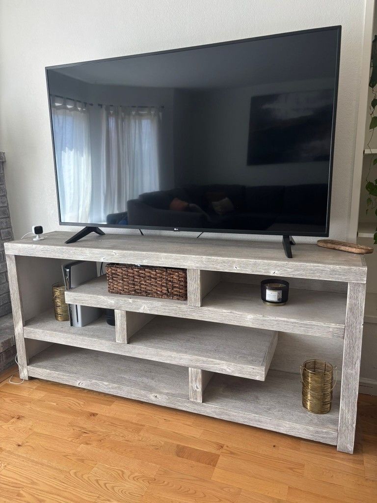 TV Stand & Coffee Table
