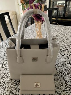 New Jessica Moore purse and wallet set