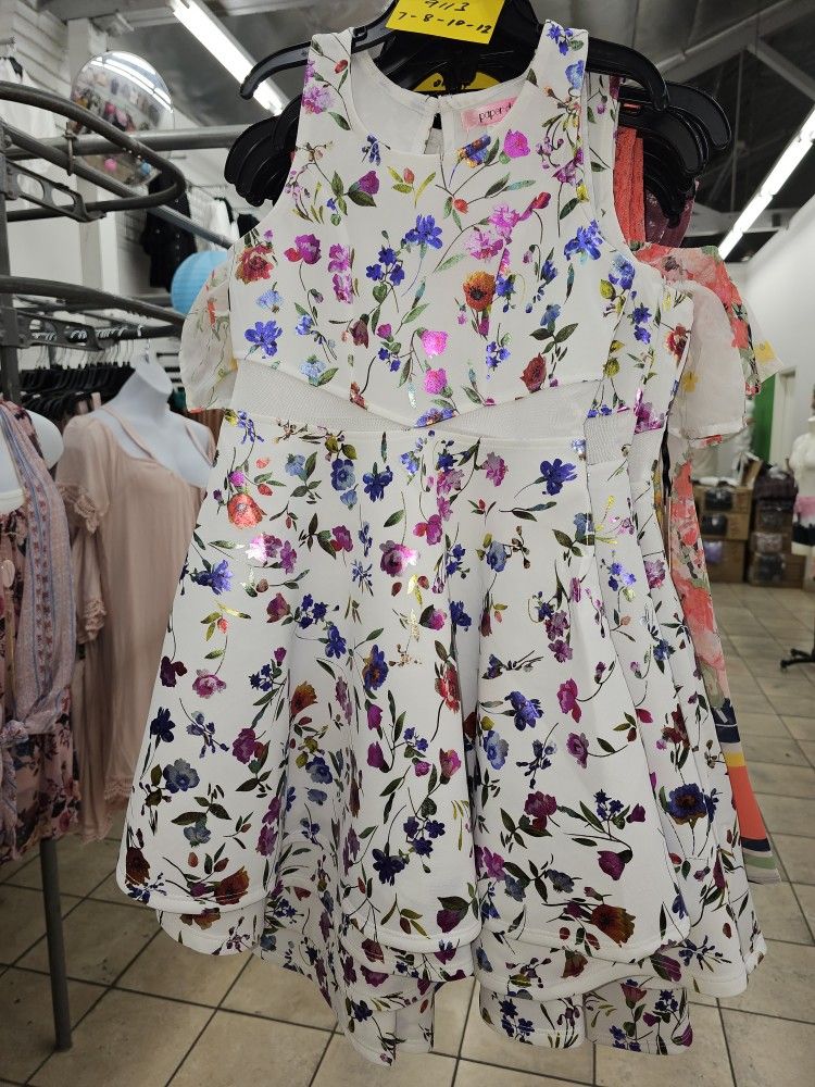 Wholesale clothing Storefront 40 Yrs In DTLA fashion District