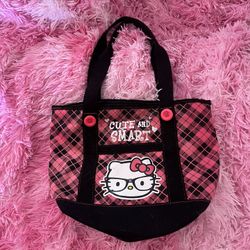 Vintage Hello Kitty Purse ($30) 