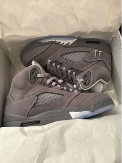 Jordan Wolf grey 5