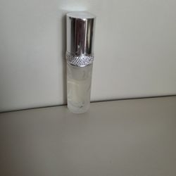 Ladies Elizabeth Taylor white diamonds , used 20% left, no box, size 30 ml