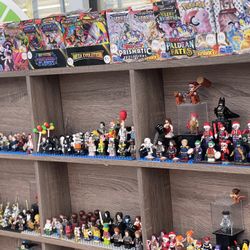 Lego Type Minifigures Outside @the Dollar Tree  French Valley 