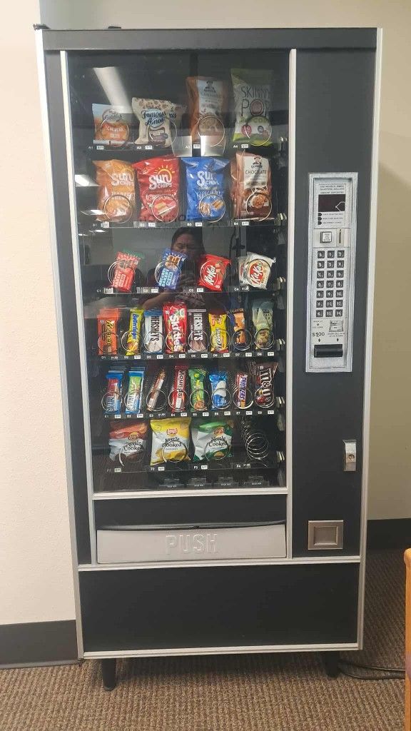 2 Vending Machine With Location