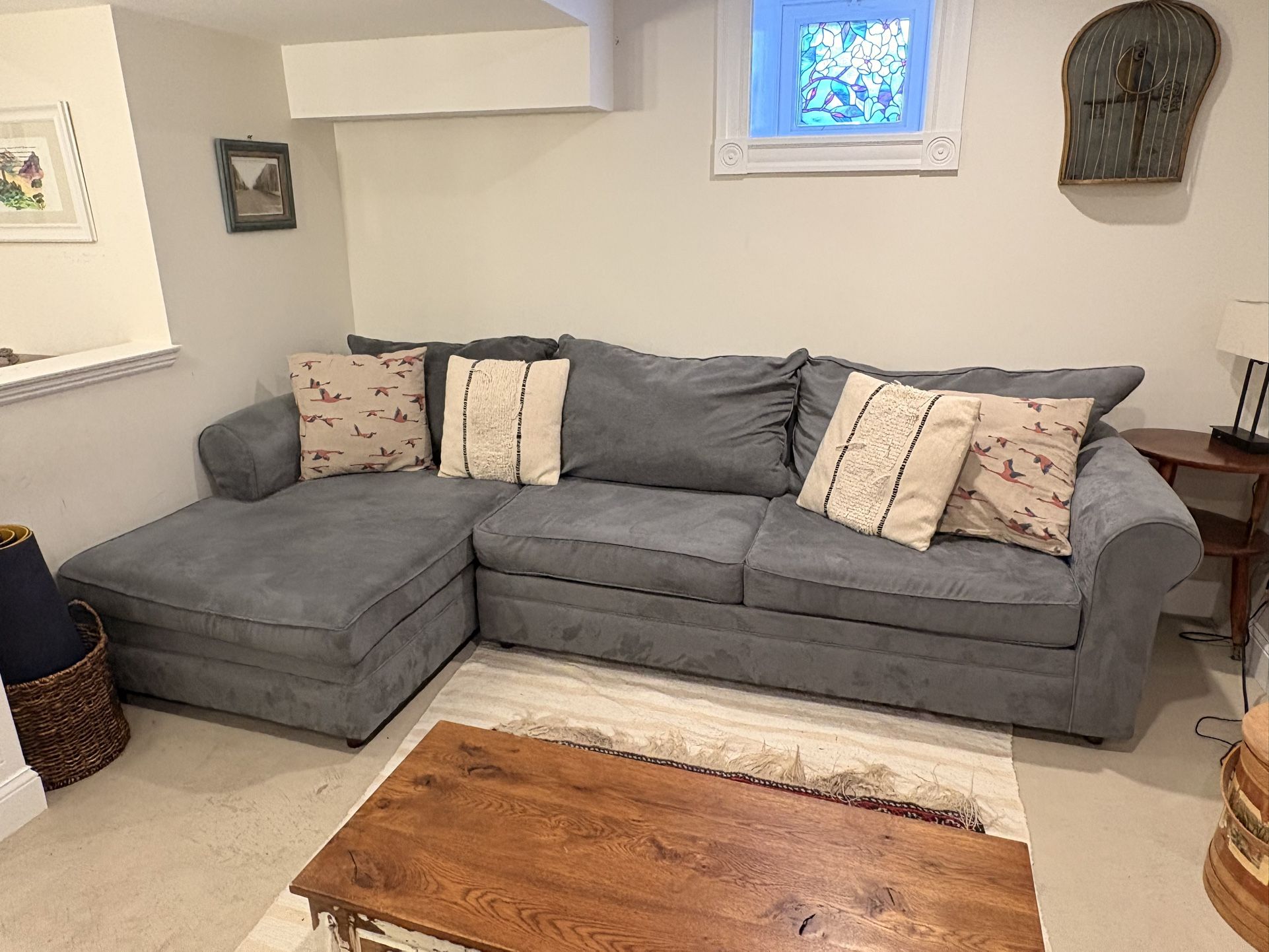Chaise Lounge Sectional w/ 4” Queen Memory Foam Mattress