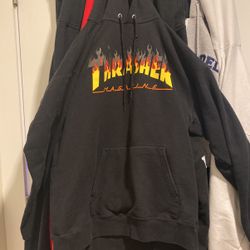 THRASHER HOODIE